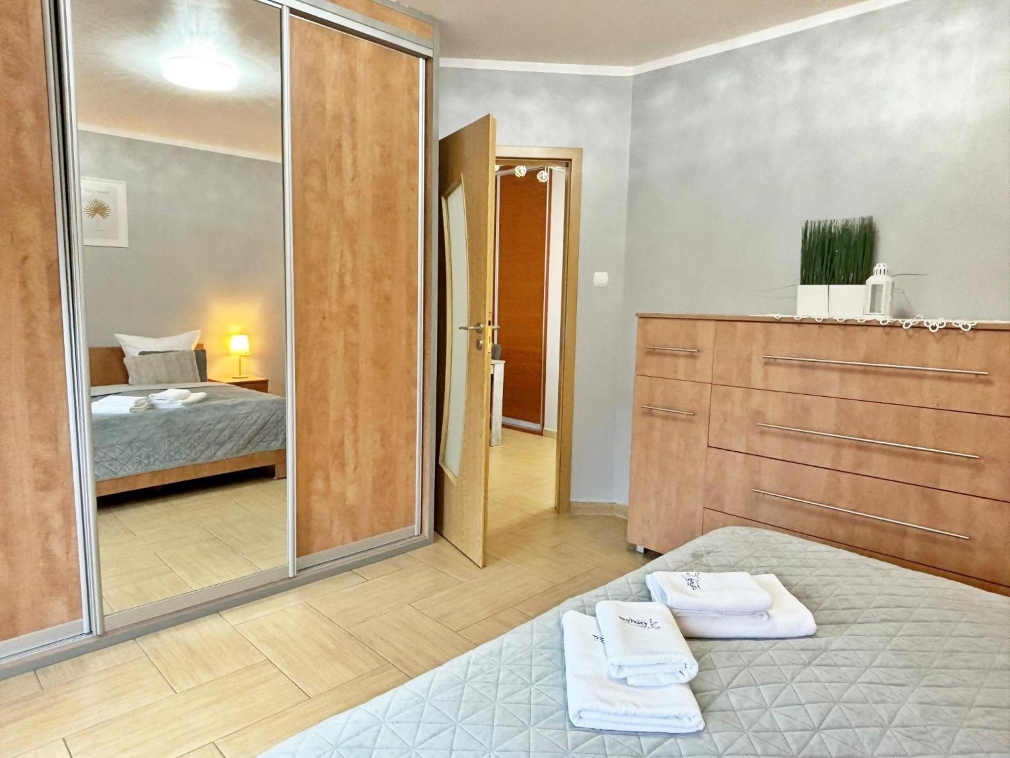 Apartamenty Bryza - Chelmonskiego - Parking - Centrum Swinoujscie Exterior foto
